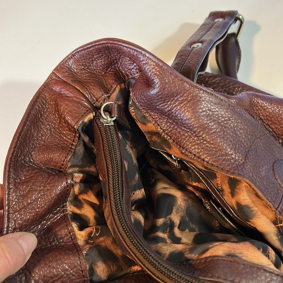 B.MAKOWSKY HOBO RICH BROWN SOFT LEATHER SHOULDER BAG - Picture 7 of 15